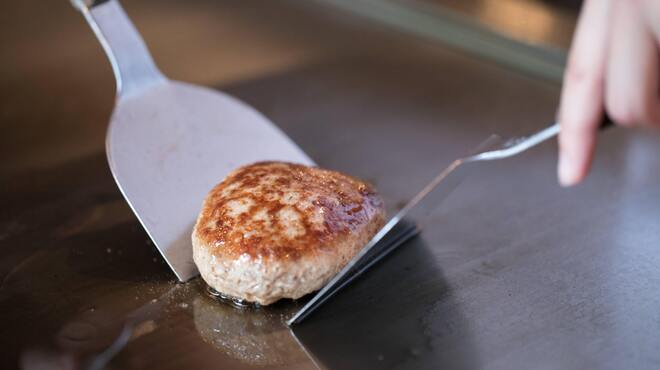 WITH THE STYLE ステーキハウス ミディアムレア - メイン写真: