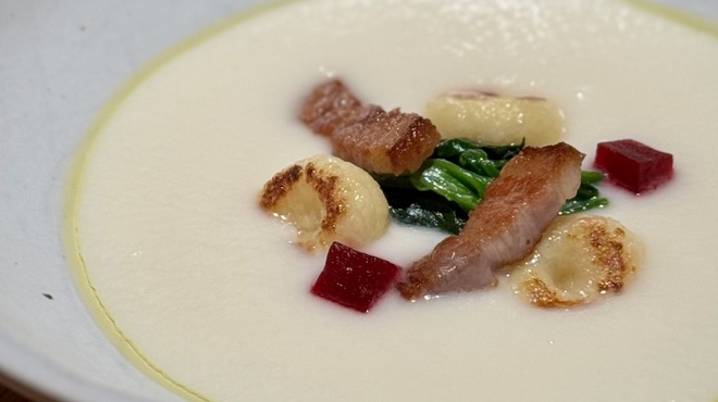 ラ・ボンヌターブル - メイン写真: