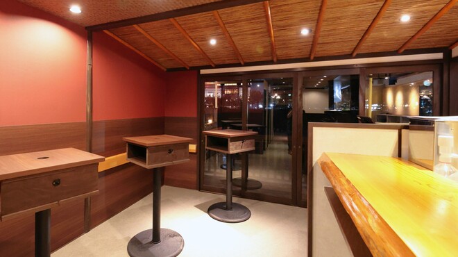 京都 四条木屋町 立ち飲み 四季彩しをり - メイン写真:
