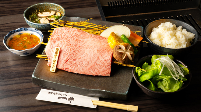 板前焼肉 一牛 北新地店 - メイン写真: