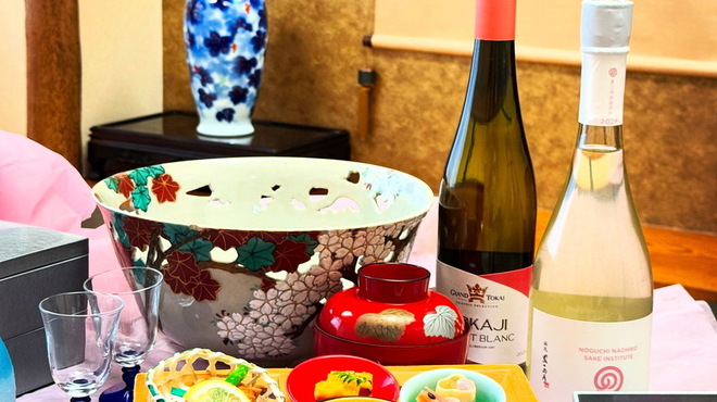 神楽坂 割烹 加賀 個室と会席接待の宴会処 - 料理写真:お花見膳【春の献立】