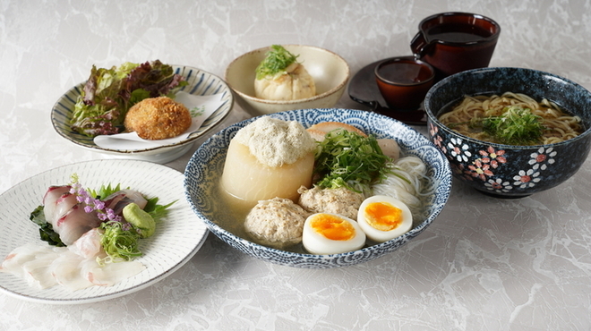 俺の割烹 おでん - メイン写真: