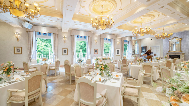 リストランテ ラ・ヴィータ・エ・ベッラ 那須高原 - 内観写真: