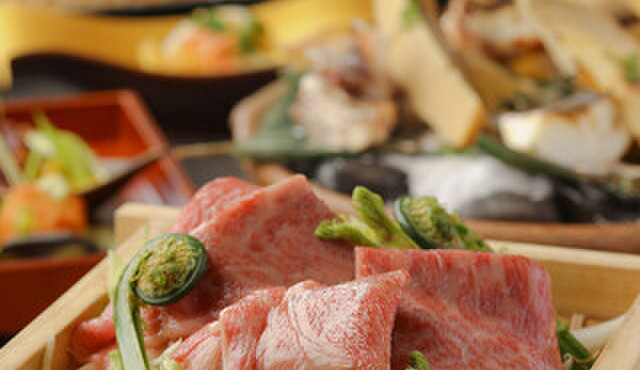 ダイナミックキッチン＆バー 燦 大阪店 - メイン写真: