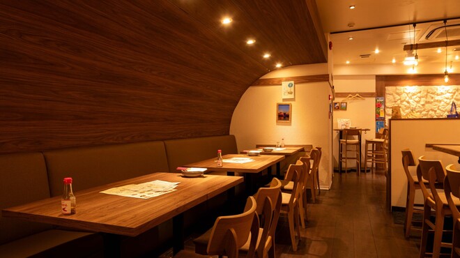 琉球酒場 渋谷ちゃんぷる～ - メイン写真: