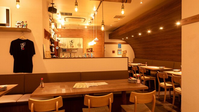 琉球酒場 渋谷ちゃんぷる～ - メイン写真: