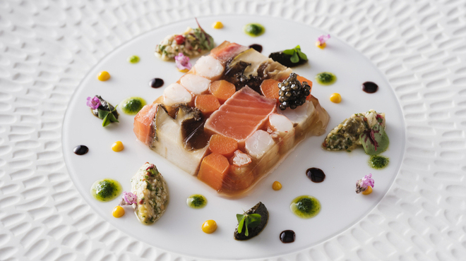 SIMOSE French Restaurant - 料理写真:瀬戸内産魚介のテリーヌサフラン風味