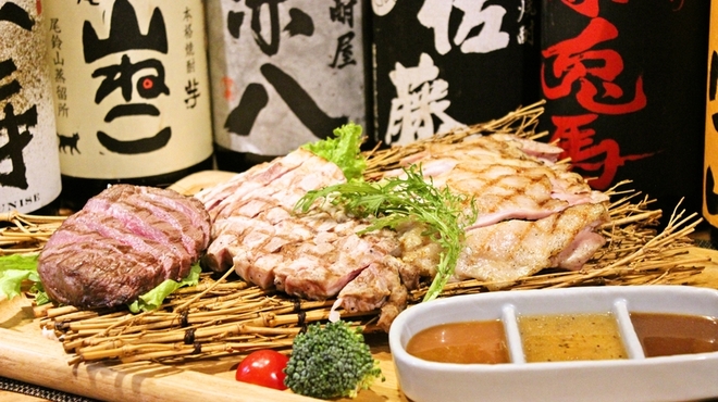 肉系居酒屋 肉十八番屋 - メイン写真: