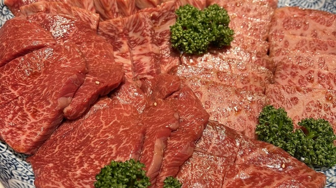 肉家 串八 - メイン写真: