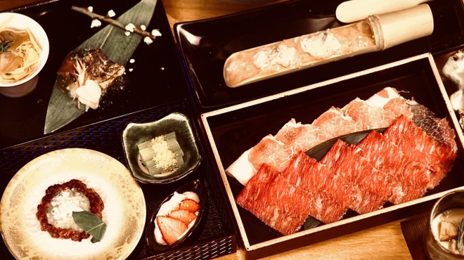 しゃぶしゃぶ　すき鍋　おもき - メイン写真: