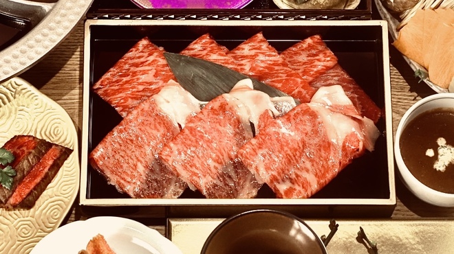 神戸牛 しゃぶしゃぶ おもき 離れ 銀座店 - メイン写真: