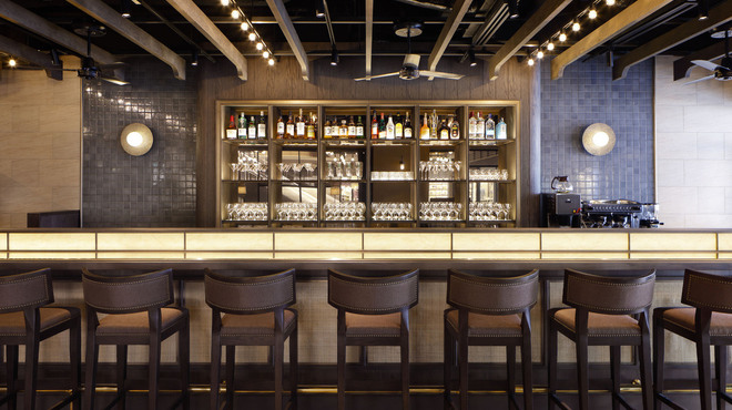 3rd. BAR&GRILL RESTAURANT - メイン写真: