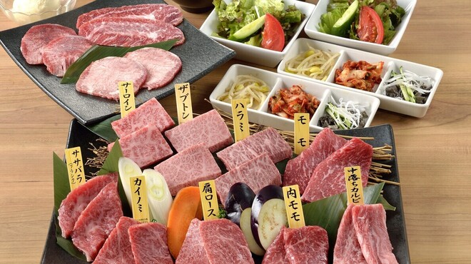 焼肉ぴゅあ - メイン写真: