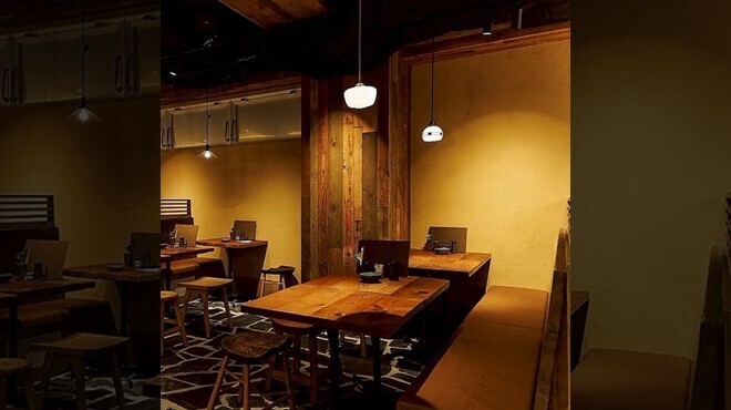 炭と海鮮と串焼きと肴 とっとっと - メイン写真: