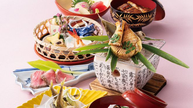 美濃吉 烏丸四条店 - メイン写真: