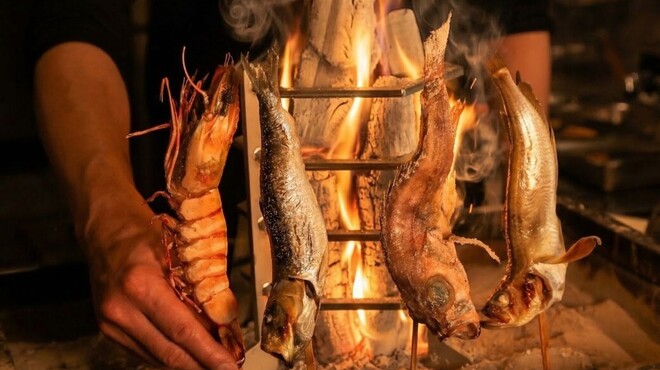 炭火焼鳥と秋田海鮮居酒屋 福ト屋 - メイン写真: