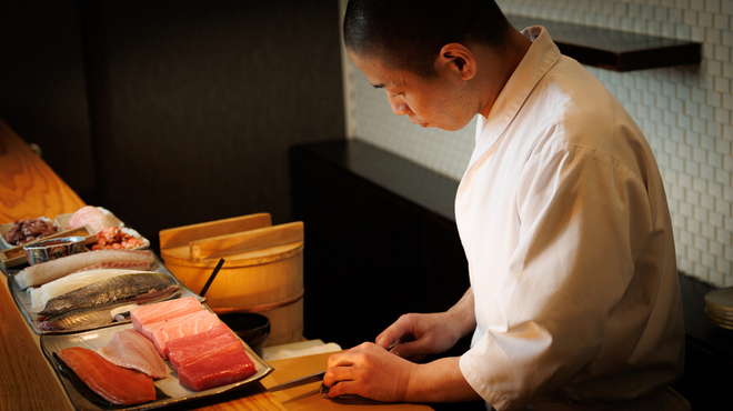 鮨 水魚 - メイン写真: