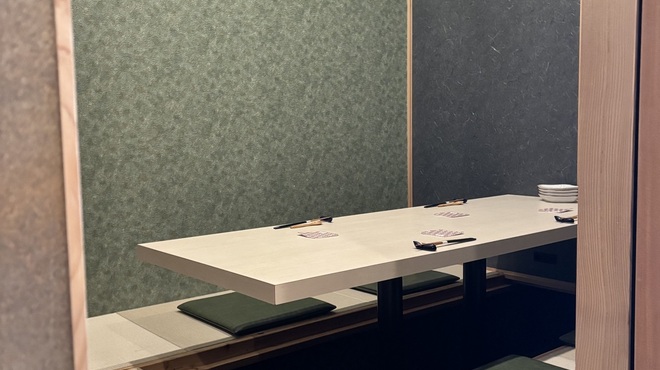 博多美食と日本酒　響喜 - メイン写真: