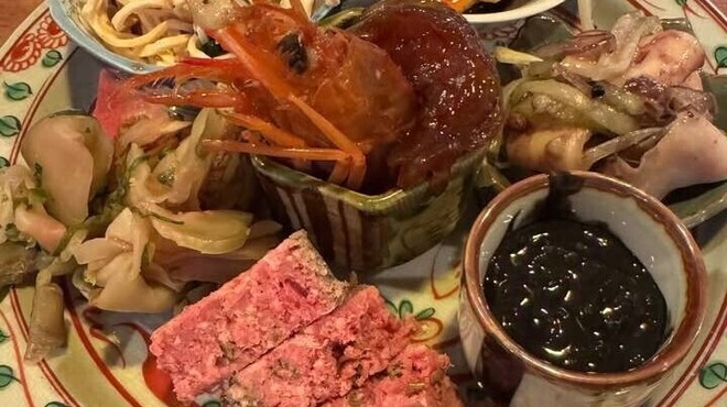 iloilo中華食堂 - メイン写真: