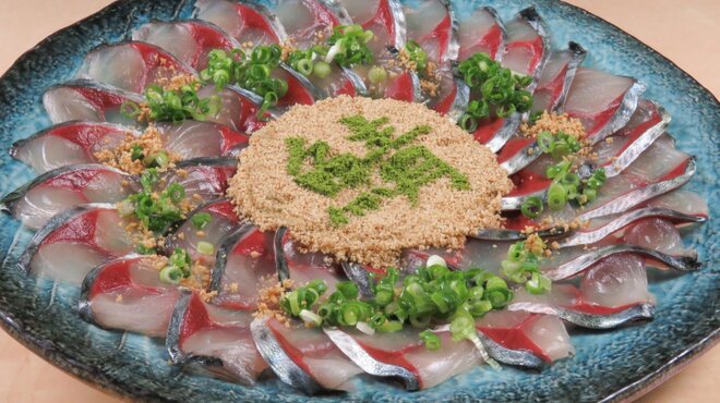 もつ鍋とごま鯖が自慢の居酒屋 個室 しろ屋 - メイン写真: