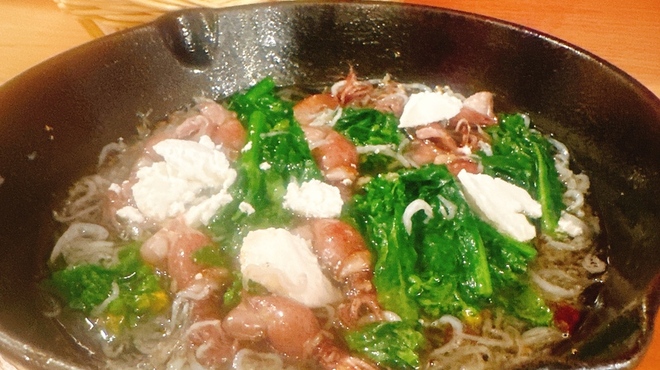 湯島ワンズラクレット 世界のチーズ酒場 - メイン写真: