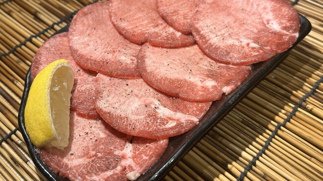 焼肉ホルモン 炎風 - メイン写真: