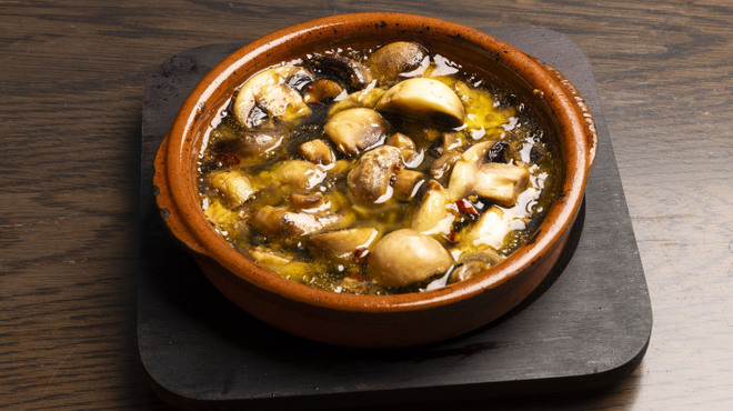 バル デ エスパーニャ ムイ 東京店 - メイン写真: