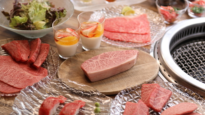 焼肉華火 - メイン写真: