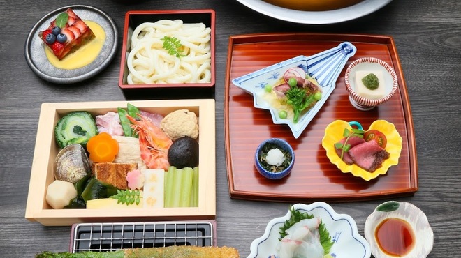 美々卯 本町店 - メイン写真: