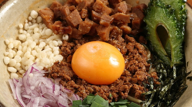沖縄食堂 てぃんがーら - メイン写真: