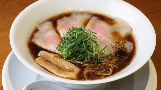麺屋 聖 - メイン写真: