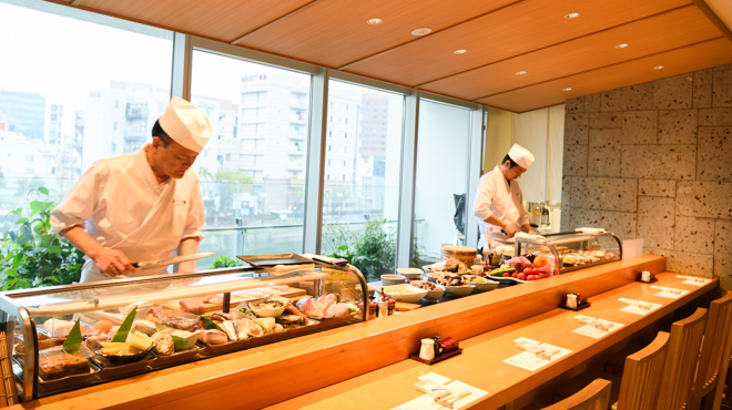 魚屋すし三陽 - メイン写真: