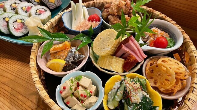 酒場きらく堂 - メイン写真: