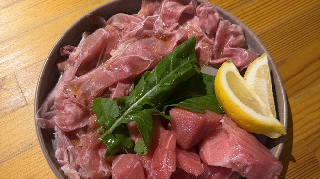 BURRATA - メイン写真: