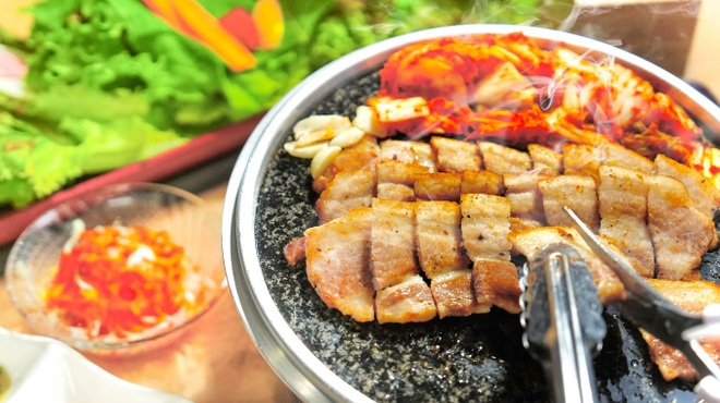 サムギョプサルと韓国料理 TUTUMU38 - メイン写真: