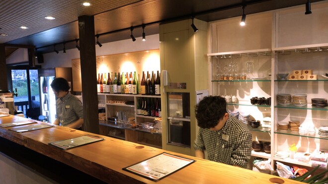 京都 四条木屋町 立ち飲み 四季彩しをり - メイン写真: