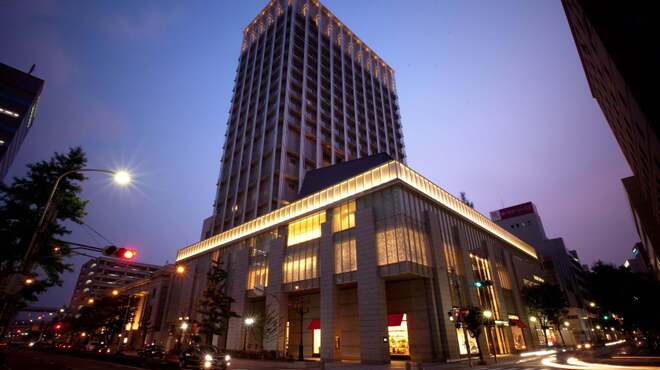 MAIN DINING by THE HOUSE OF PACIFIC - メイン写真: