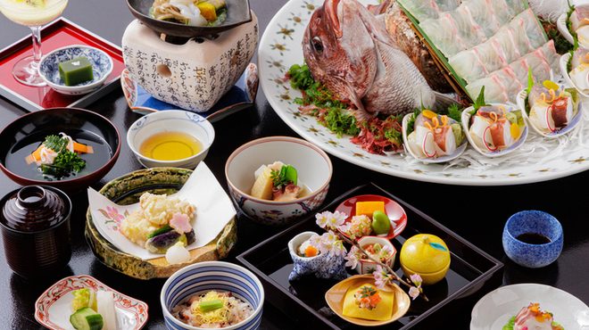 人丸花壇 - 料理写真:鯛　蛸入り季節会席（明石