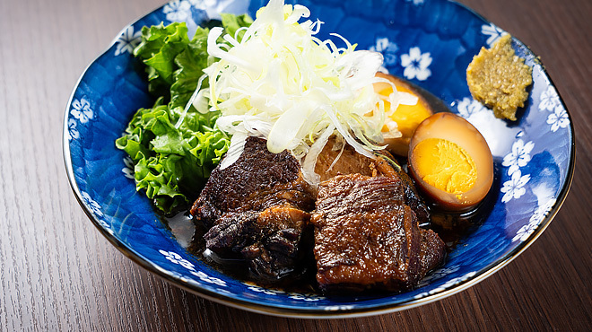 炭火と煮込み Hitotarashi