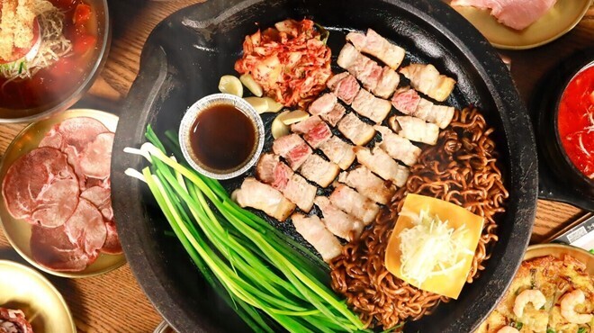 サムギョプサル×鍋×韓国料理 OKOGE - メイン写真: