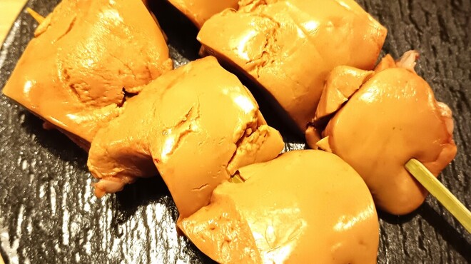 鶏割烹 まことや - 料理写真:天草大王の白レバー
