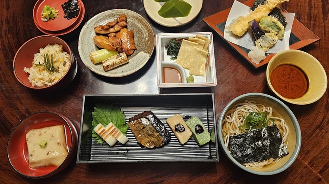 権太呂 四条本店 - メイン写真: