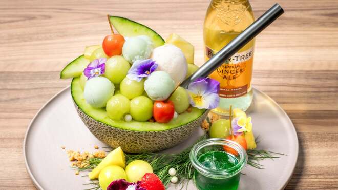 GRADATIONS - メイン写真: