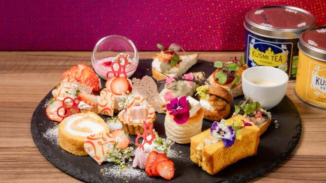 GRADATIONS - メイン写真: