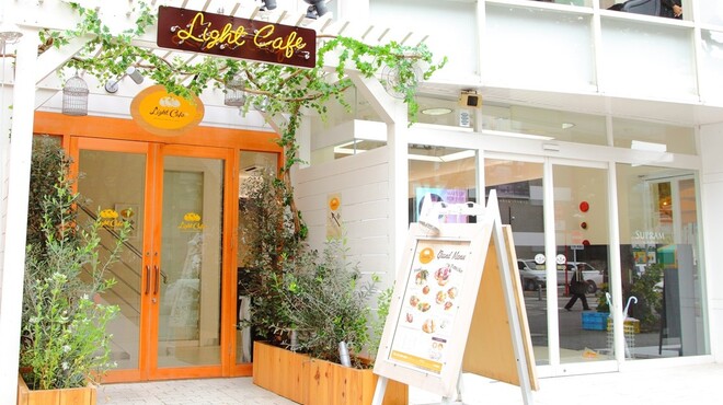 ライトカフェ 栄店 Light Cafe 矢場町 カフェ 食べログ