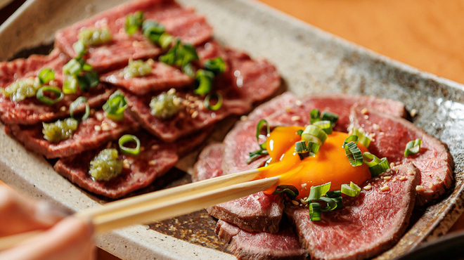 ホルモン焼肉 富や 栄店 - メイン写真: