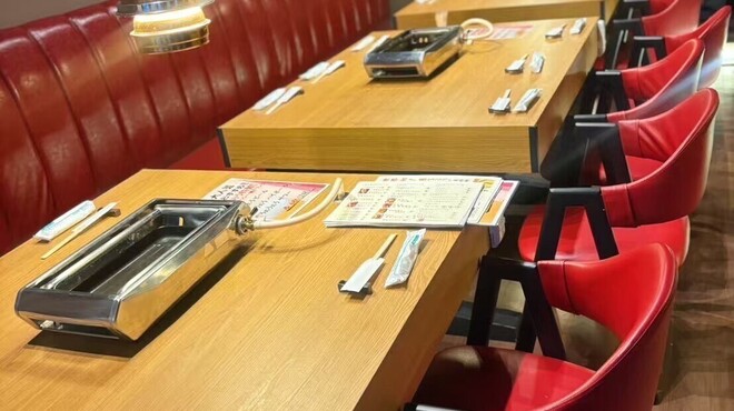 焼肉うぉうぉう本町 - メイン写真: