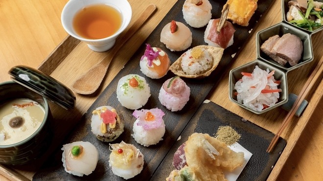 手鞠鮨と日本茶 宗田 - 料理写真: