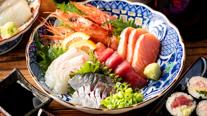 牡蠣と日本酒 四喜 - メイン写真: