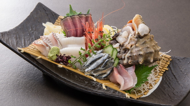 広島瀬戸内料理 雑草庵 - メイン写真: